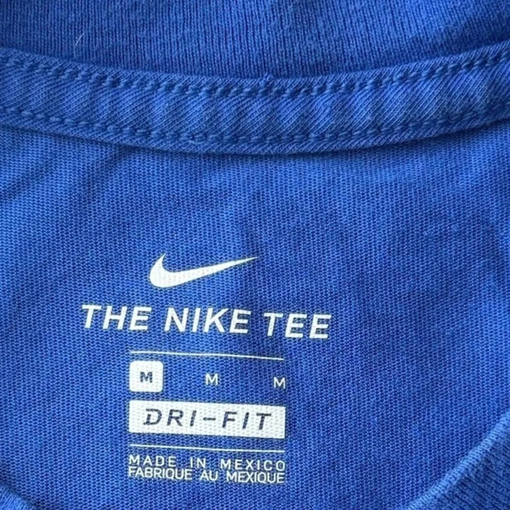 Nike Elite Boys Dri-FIT T-Shirt Royal Blue Short Sleeve Basketball Tee Size M